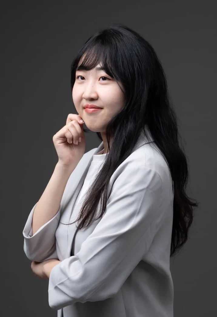 余秀婷